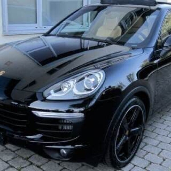 Porsche Cayenne из Германии (8734)