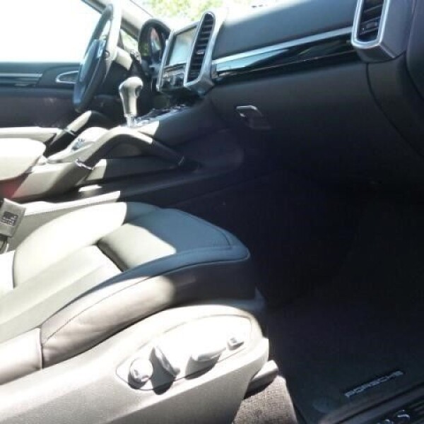 Porsche Cayenne из Германии (8765)