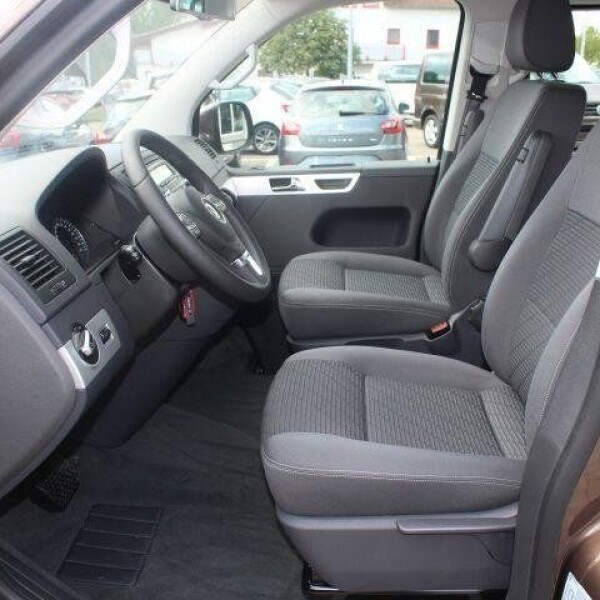 Volkswagen Multivan/Caravelle/Transporter из Германии (8869)