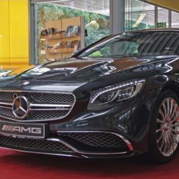 Mercedes-Benz undefined из Германии (9971)
