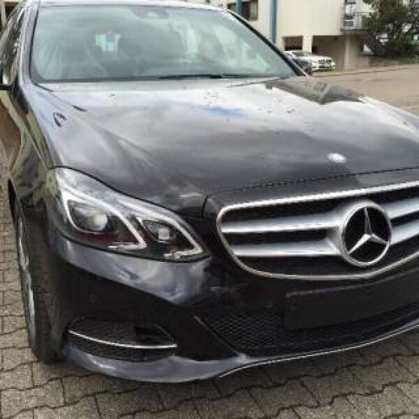 Mercedes-Benz undefined из Германии (10074)