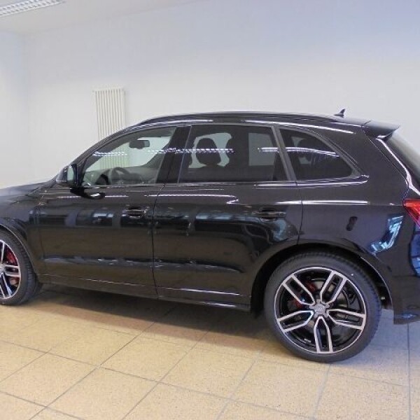 Audi SQ5 из Германии (10113)