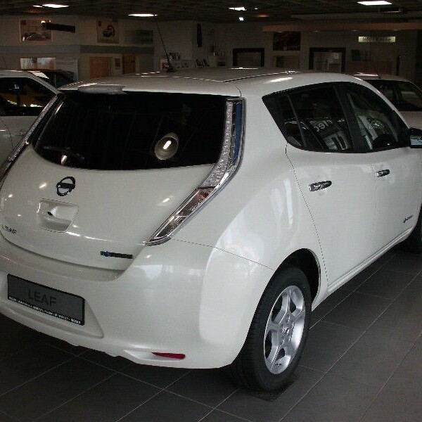 Nissan Leaf из Германии (10183)