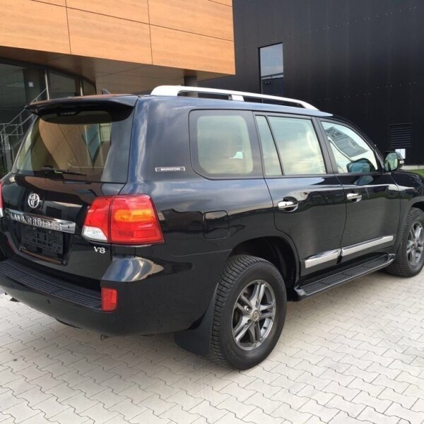 Toyota Land Cruiser 200 из Германии (10189)