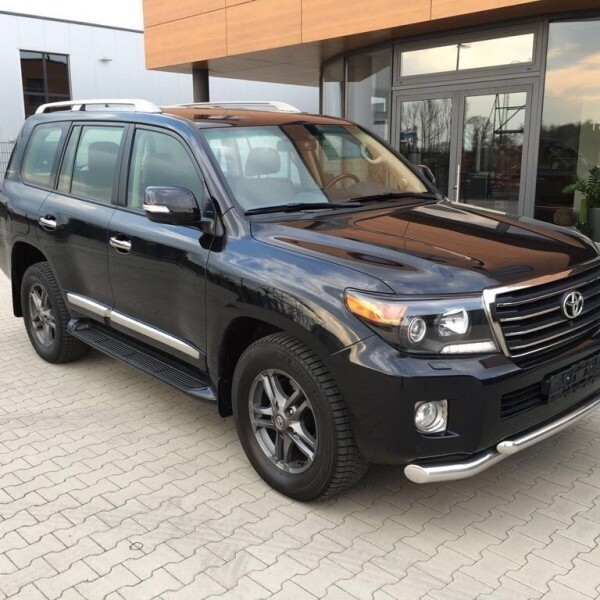Toyota Land Cruiser 200 из Германии (10193)