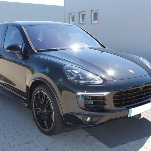 Porsche Cayenne из Германии (10342)