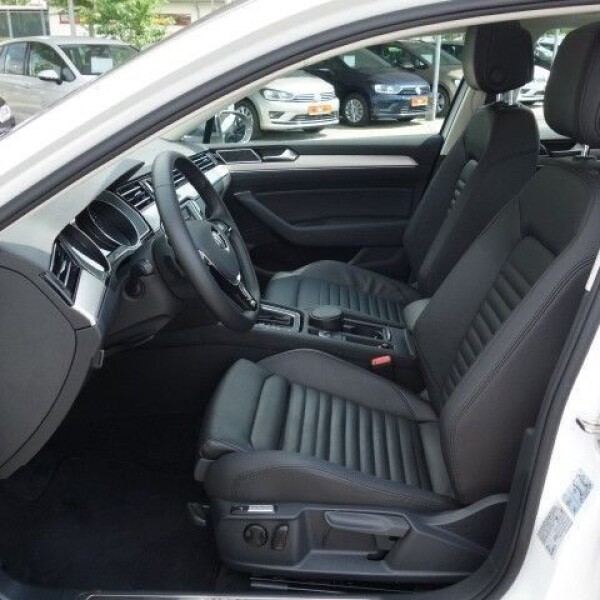 Volkswagen Alltrack из Германии (10510)