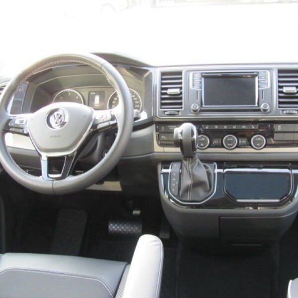 Volkswagen Multivan/Caravelle/Transporter из Германии (10547)