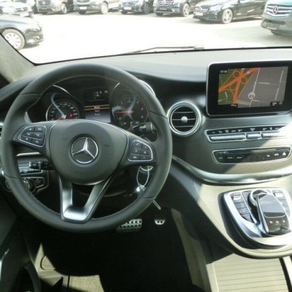 Mercedes-Benz Vito/ Viano V220, V250, V300 из Германии (10675)