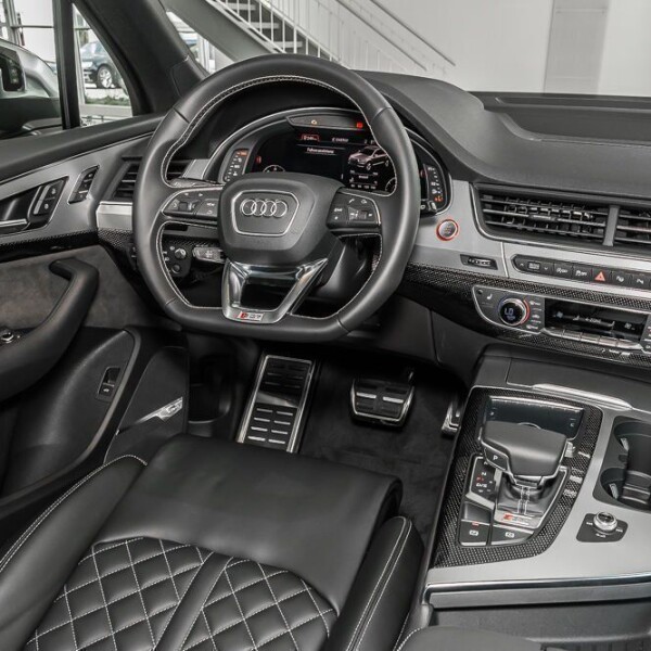 Audi SQ7 из Германии (10928)