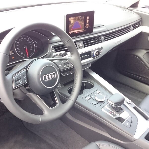 Audi A4  из Германии (10991)