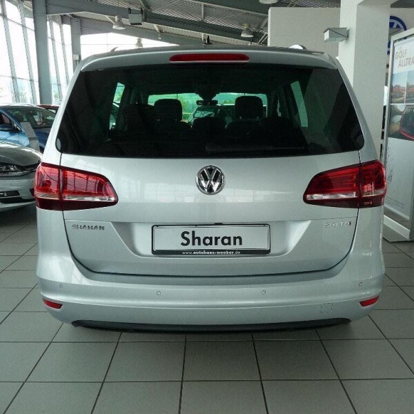 Volkswagen Sharan из Германии (11059)
