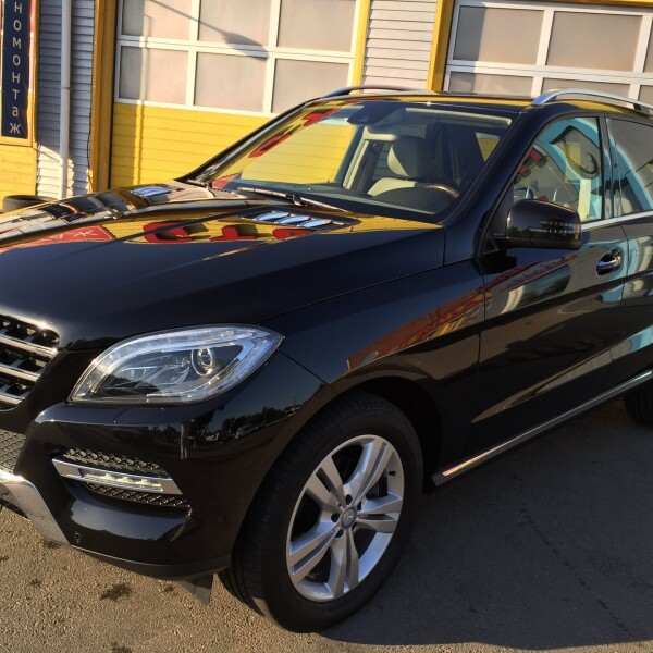 Mercedes-Benz ML из Германии (11403)