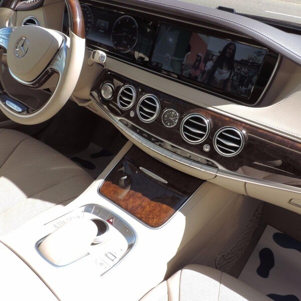 Mercedes-Benz undefined из Германии (12071)