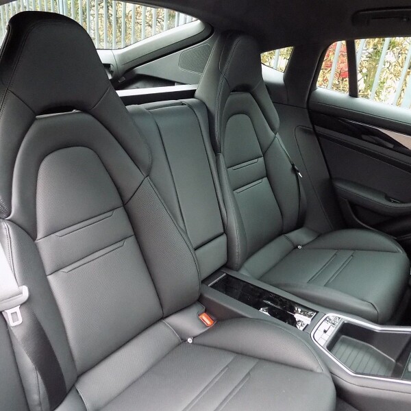 Porsche Panamera  из Германии (12394)
