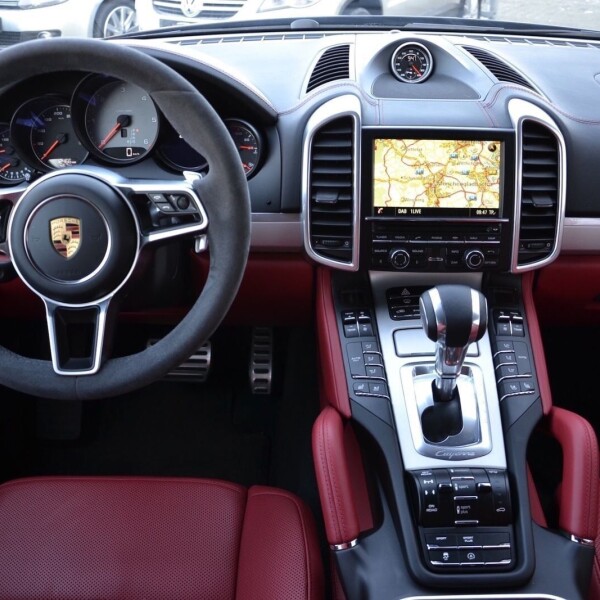 Porsche Cayenne из Германии (12695)
