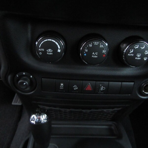 Jeep Wrangler из Германии (13106)
