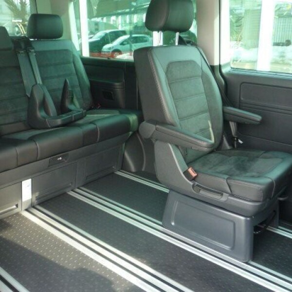 Volkswagen Multivan/Caravelle/Transporter из Германии (13200)
