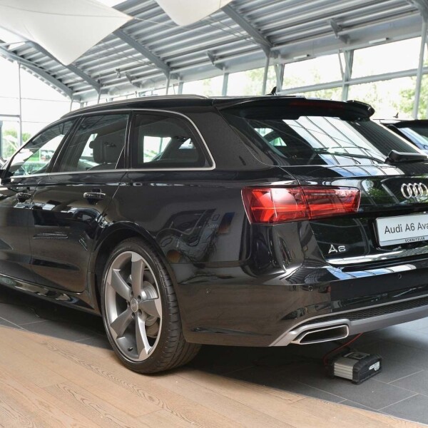Audi A6  из Германии (13550)