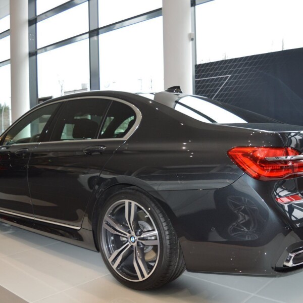 BMW 7-серии из Германии (13808)