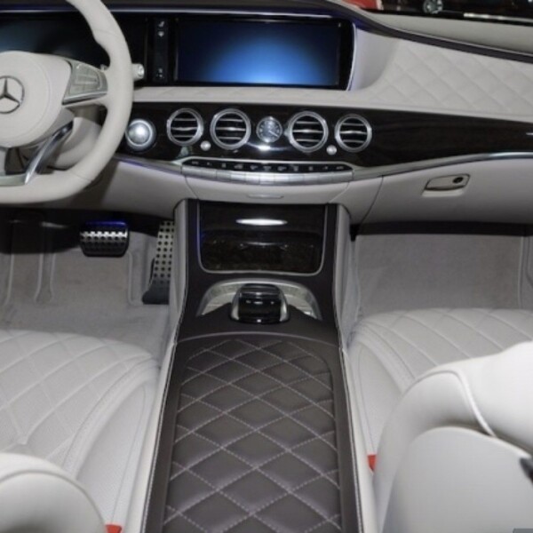 Mercedes-Benz undefined из Германии (14000)