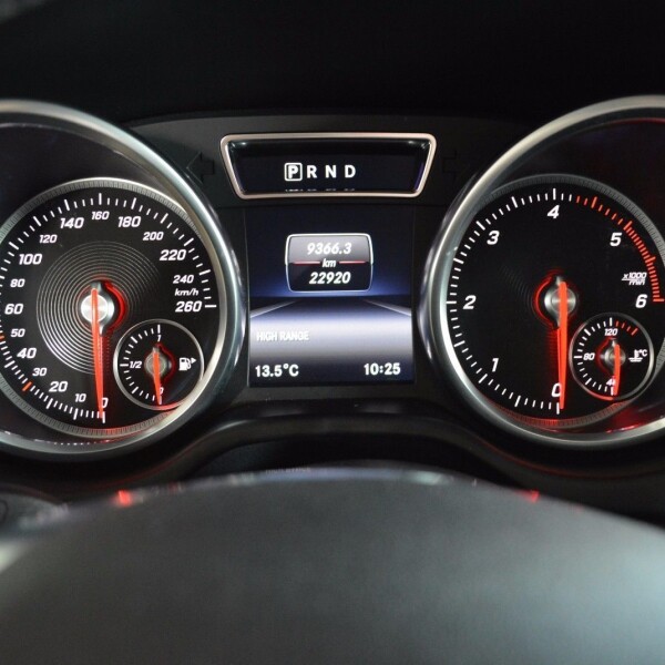 Mercedes-Benz undefined из Германии (14294)