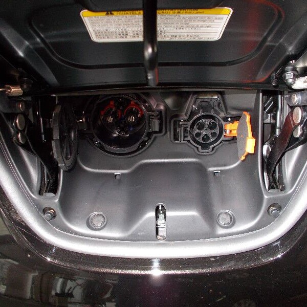 Nissan Leaf из Германии (14883)
