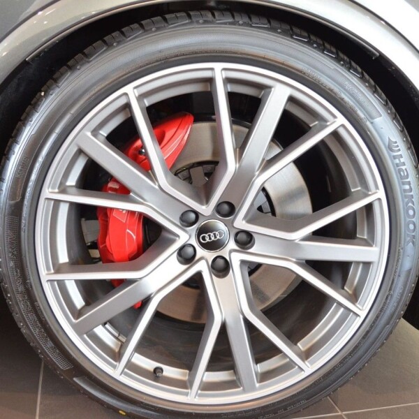 Audi SQ7 из Германии (15145)