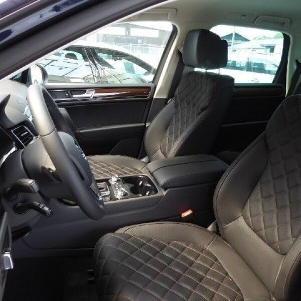 Volkswagen Touareg из Германии (15512)