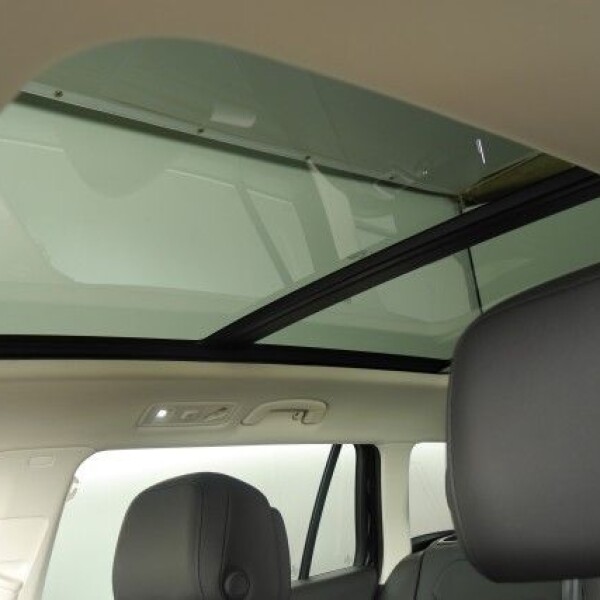 Volkswagen Alltrack из Германии (15832)