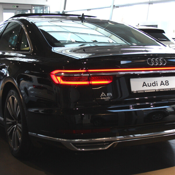 Audi A8  из Германии (16145)