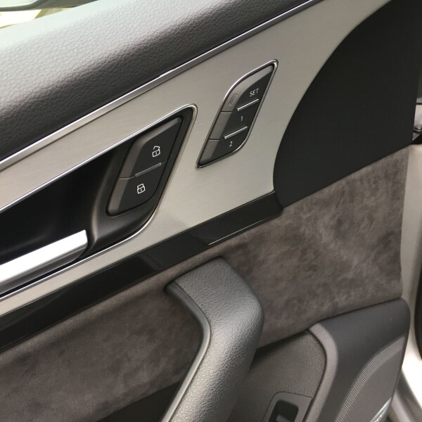 Audi SQ7 из Германии (16289)