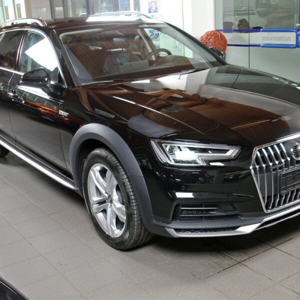 Audi A4 Allroad из Германии (16369)