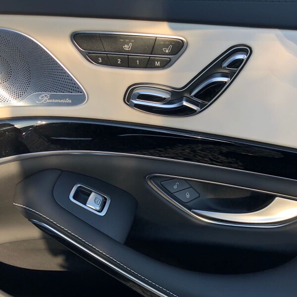 Mercedes-Benz Maybach  из Германии (16420)