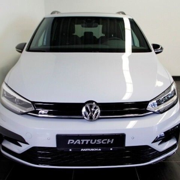 Volkswagen Touran из Германии (16584)
