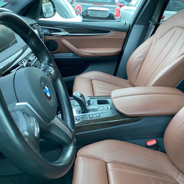 BMW X5  из Германии (31037)