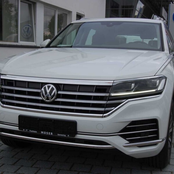 Volkswagen Touareg из Германии (17252)
