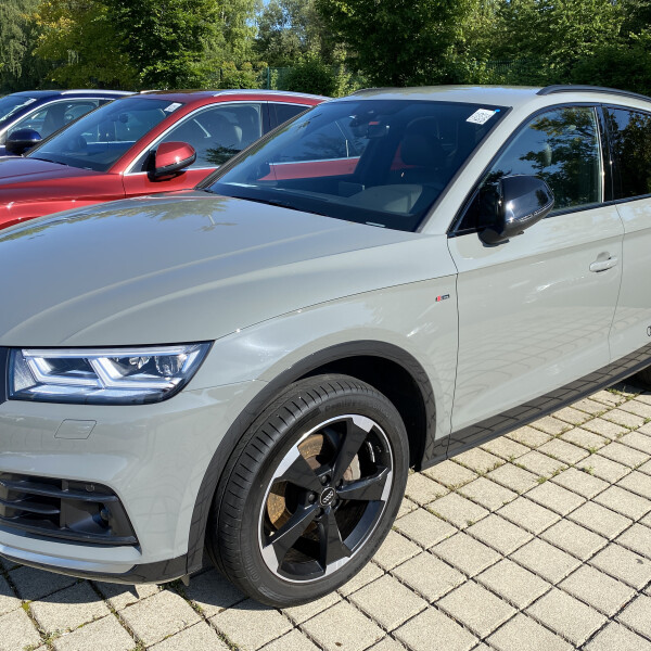 Audi Q5 из Германии (51117)