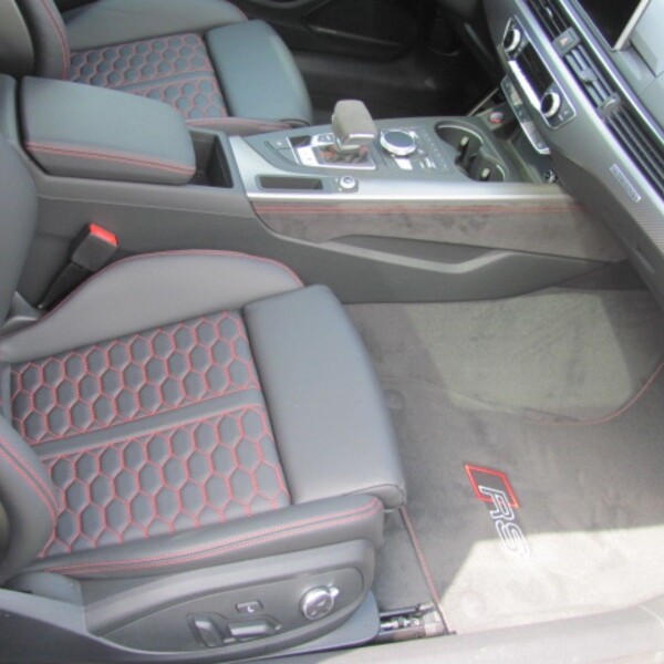 Audi RS5 из Германии (17448)