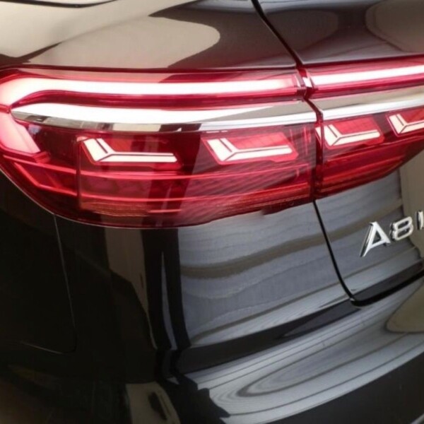 Audi A8  из Германии (17534)