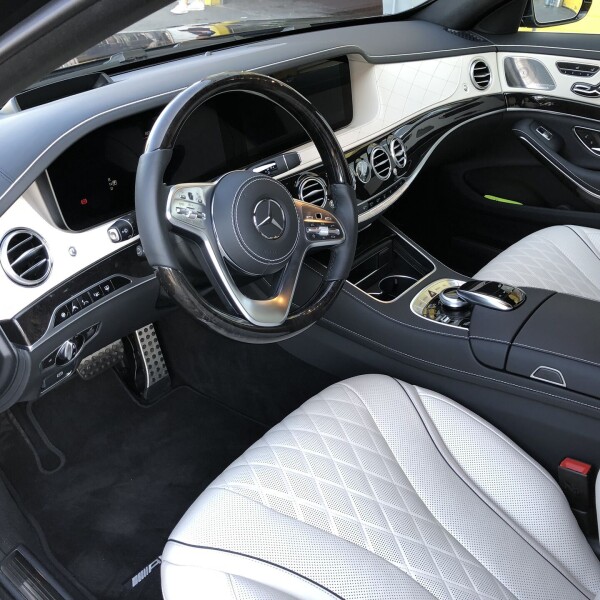 Mercedes-Benz S-Klasse из Германии (17707)