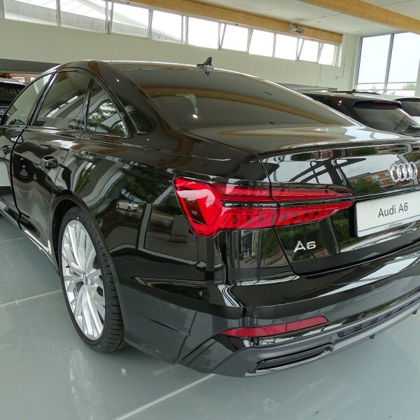 Audi A6  из Германии (18038)