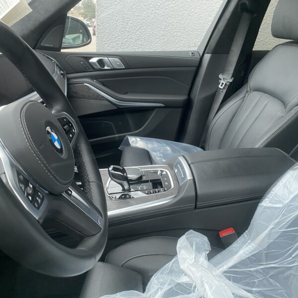 BMW X7 из Германии (37782)