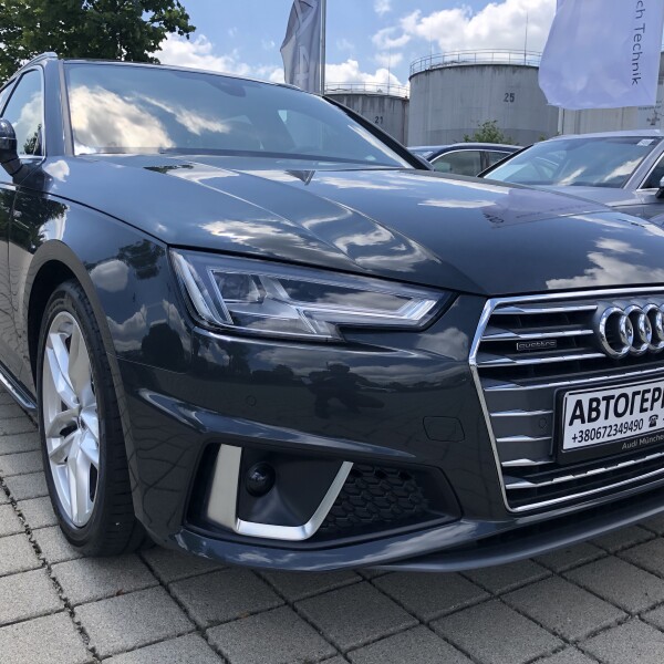 Audi A4  из Германии (20166)