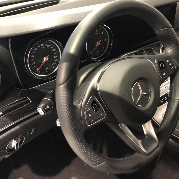 Mercedes-Benz E350 из Германии (20434)