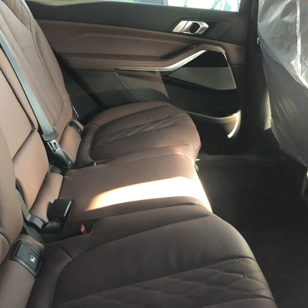 BMW X7 из Германии (21303)