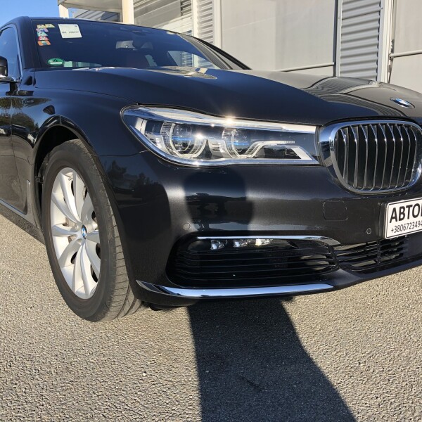 BMW 7-серии из Германии (21377)