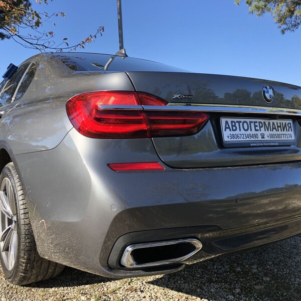 BMW 7-серии из Германии (21508)