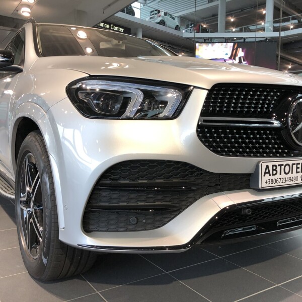 Mercedes-Benz GLE-Klasse из Германии (21572)