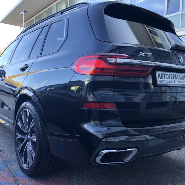 BMW X7 из Германии (21736)